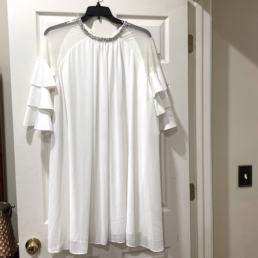Elegant White dress